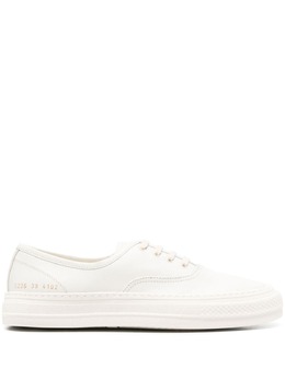 Common Projects: Белые кроссовки 