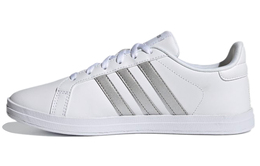 Adidas: Серые кроссовки 