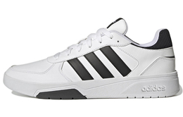Adidas: Кроссовки 