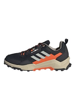 Adidas: Чёрные кроссовки  Terrex
