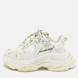 Balenciaga: Белые кроссовки  Triple S