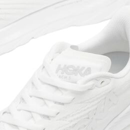 Hoka One One: Белые кроссовки 