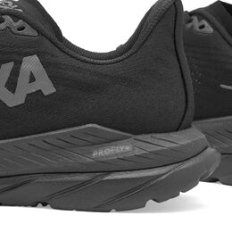 Hoka One One: Чёрные кроссовки 