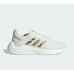 adidas: Белые кроссовки 