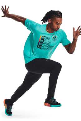 Under Armour: Чёрная футболка 