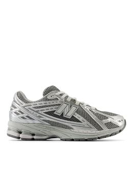 New Balance: Тёмные кроссовки 