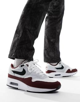 Nike: Тёмные кроссовки  Air Max 1