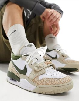 Jordan: Бежевые кроссовки  Jordan x PSG