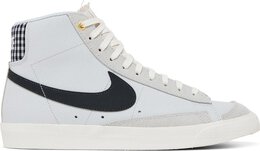 Nike: Белые кроссовки  Blazer Mid 77 Vintage