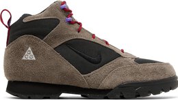 Nike: Серые кроссовки 