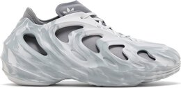 Adidas: Серые кроссовки 
