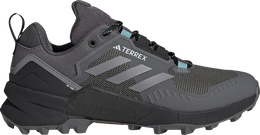 Adidas: Серые кроссовки  Terrex Swift