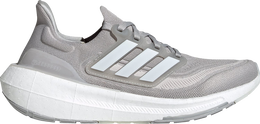 Adidas: Светлые кроссовки  UltraBoost