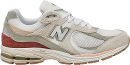 New Balance: Бежевые кроссовки  2002R