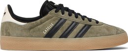 Adidas: Зелёные кроссовки  Gazelle