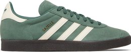 Adidas: Зелёные кроссовки  Gazelle