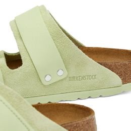 Birkenstock: Зелёные сандалии 