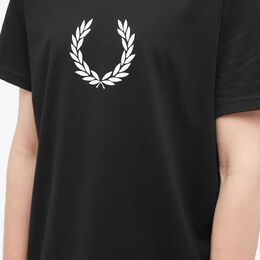 Fred Perry: Чёрная футболка 