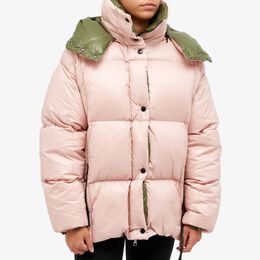 Moncler: Зимняя куртка  Parana