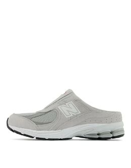 New Balance: Серые туфли 