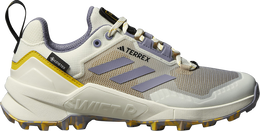 Adidas: Белые кроссовки  Terrex Swift