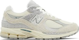 New Balance: Серые кроссовки  2002R