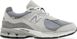 New Balance: Серые кроссовки  2002R