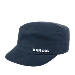 Kangol: Тёмная кепка 