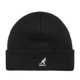 Kangol: Чёрная шапка 