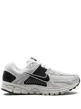 Nike: Белые кроссовки 