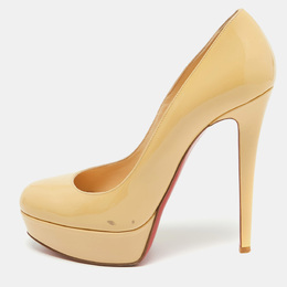 Christian Louboutin: Бежевые туфли 