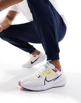 Nike: Белые кроссовки  Air Zoom