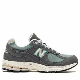 New Balance: Серые кроссовки 