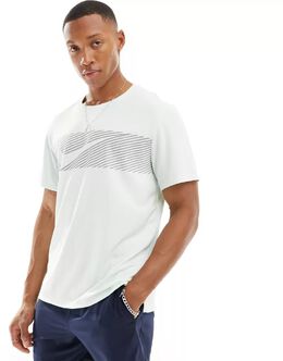 Nike: Светлая футболка  Dri FIT