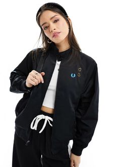 Fred Perry: Чёрная куртка 