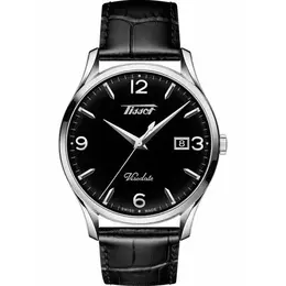 TISSOT: Часы 