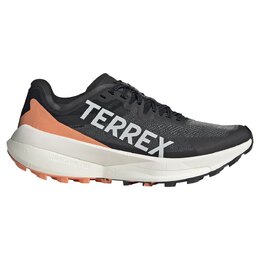 Adidas: Серые кроссовки  Terrex