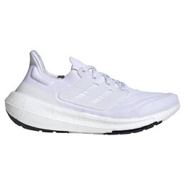 Adidas: Светлые кроссовки  UltraBoost