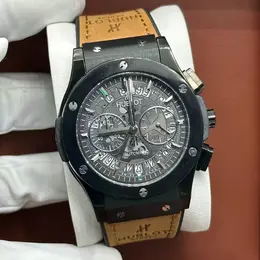 HUBLOT: Часы 