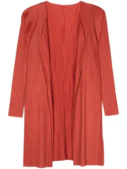 Pleats Please Issey Miyake: Красное пальто 