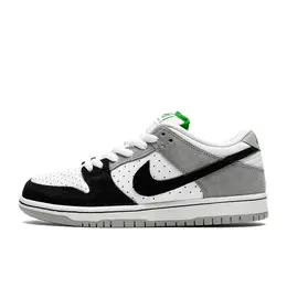 NIKE: Серые кроссовки  Dunk Low