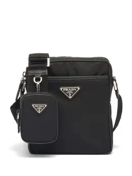 Prada: Чёрная сумка 