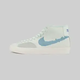 NIKE: Зелёные кеды Blazer