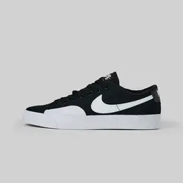 NIKE: Чёрные кеды Blazer Low