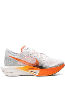 Nike: Белые кроссовки 
