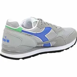 Diadora: Серые кроссовки 