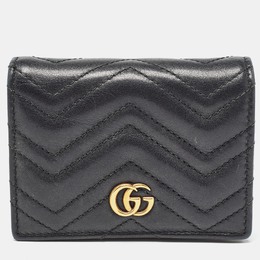 Gucci: Обложка  GG Marmont