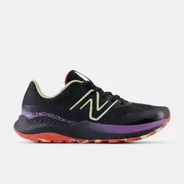 New Balance: Чёрные кроссовки 