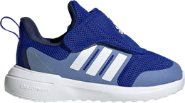 Adidas: Обувь 