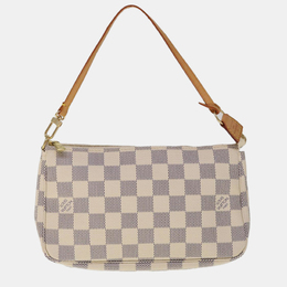 Louis Vuitton: Белый клатч  Pochette Accessoires